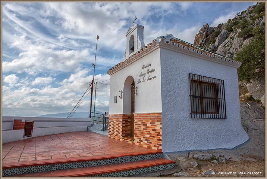 Casa Angelita Caminito Del Rey, Duplex Con Terraza En El Centro De Andalucia Pensionat Valle de Abdalagís Exteriör bild